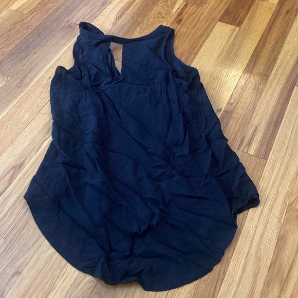 Old Navy Women’s Black Tank Top Size XS - Picture 5 of 6